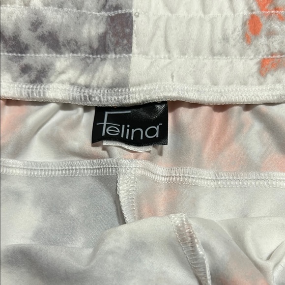 Felina Tie-Dye Lounge Shorts - Picture 4 of 12